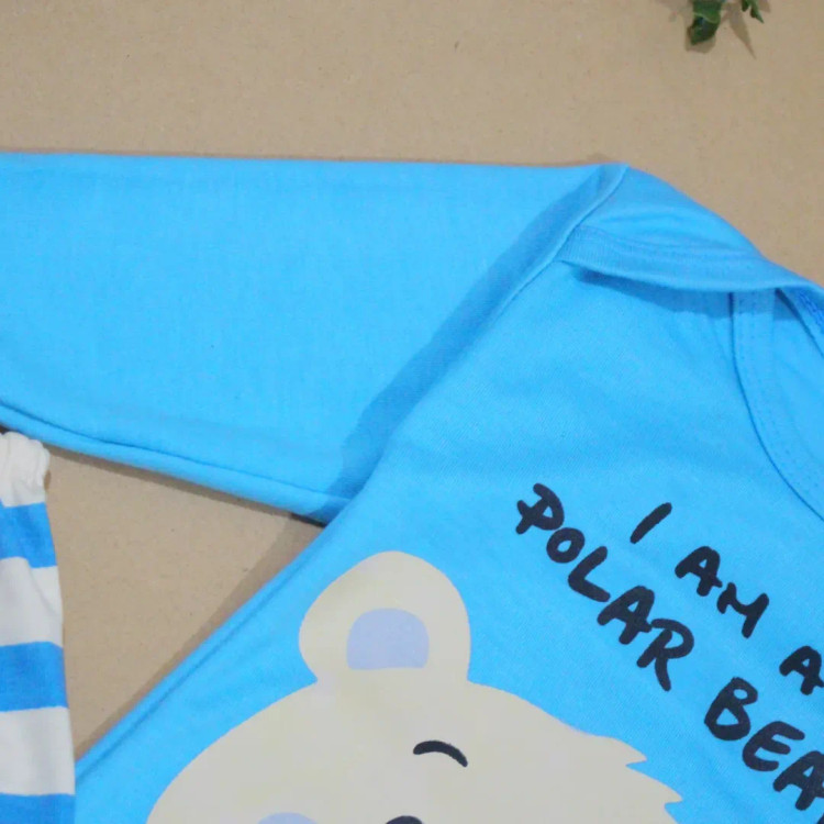 سه تیکه نوزادی