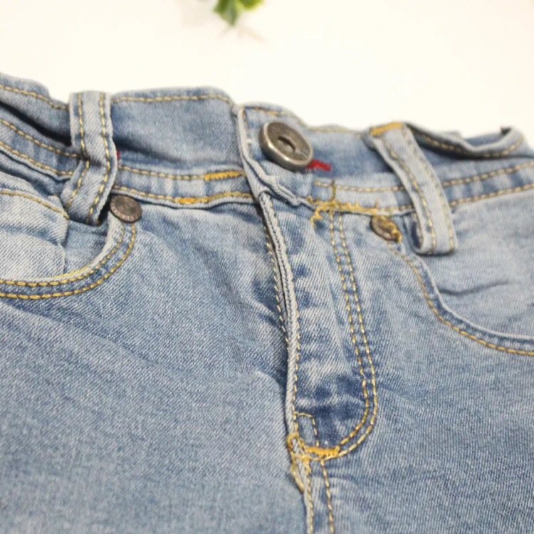 شلوار لی بچه